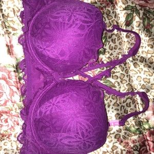 BRAND NEW WITH TAGS Victoria’s Secret push up bra